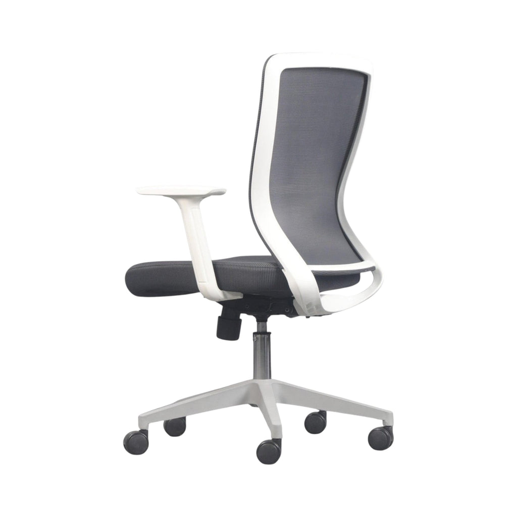 Xiaoyaozuo office chair: black mesh ergonomic chair with white frame and armrests, adjustable height, on casters.