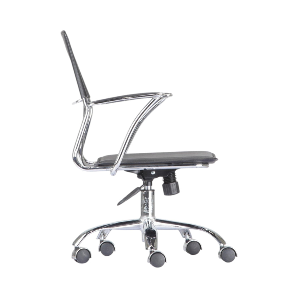 Xiaoyaozuo office chair: Modern black faux leather ergonomic office chair with polished chrome frame and casters.