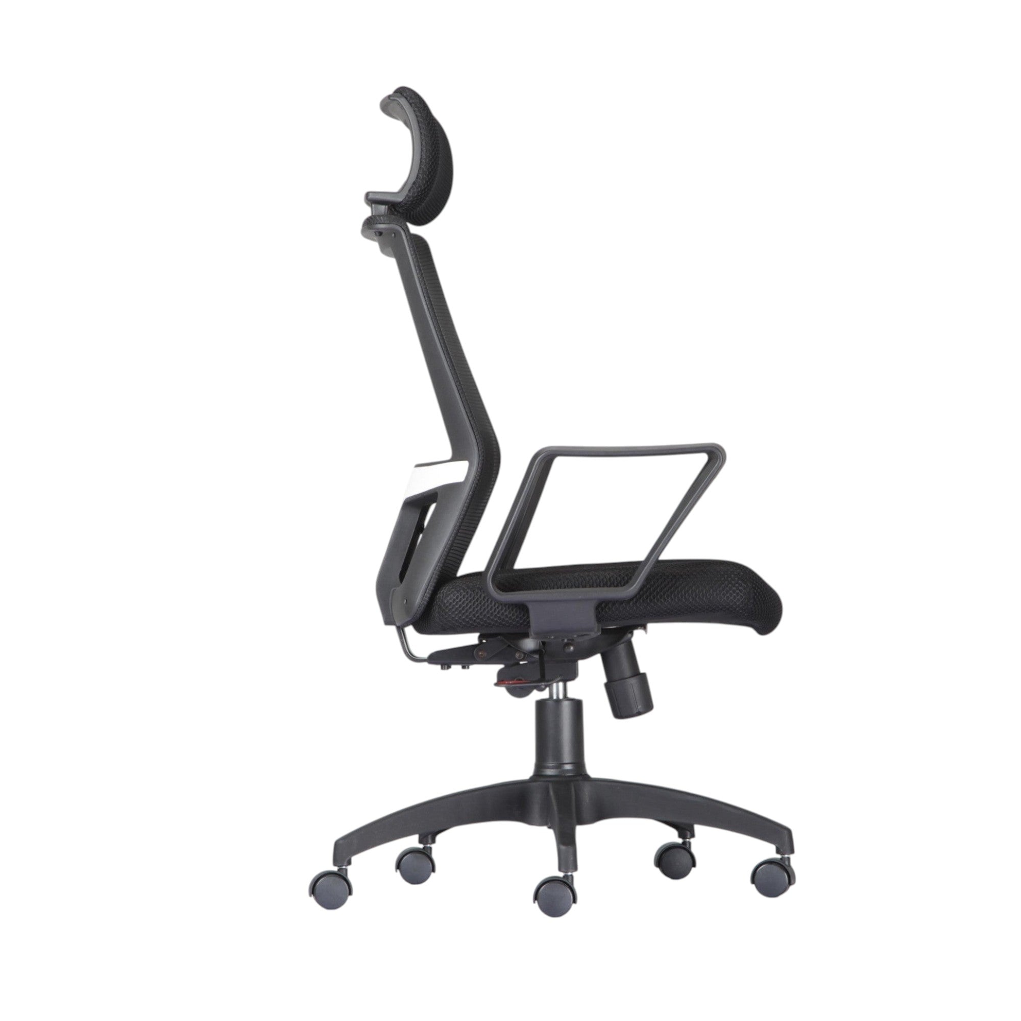 Xiaoyaozuo office chair black ergonomic mesh office chair with adjustable headrest and lumbar support, on wheels.