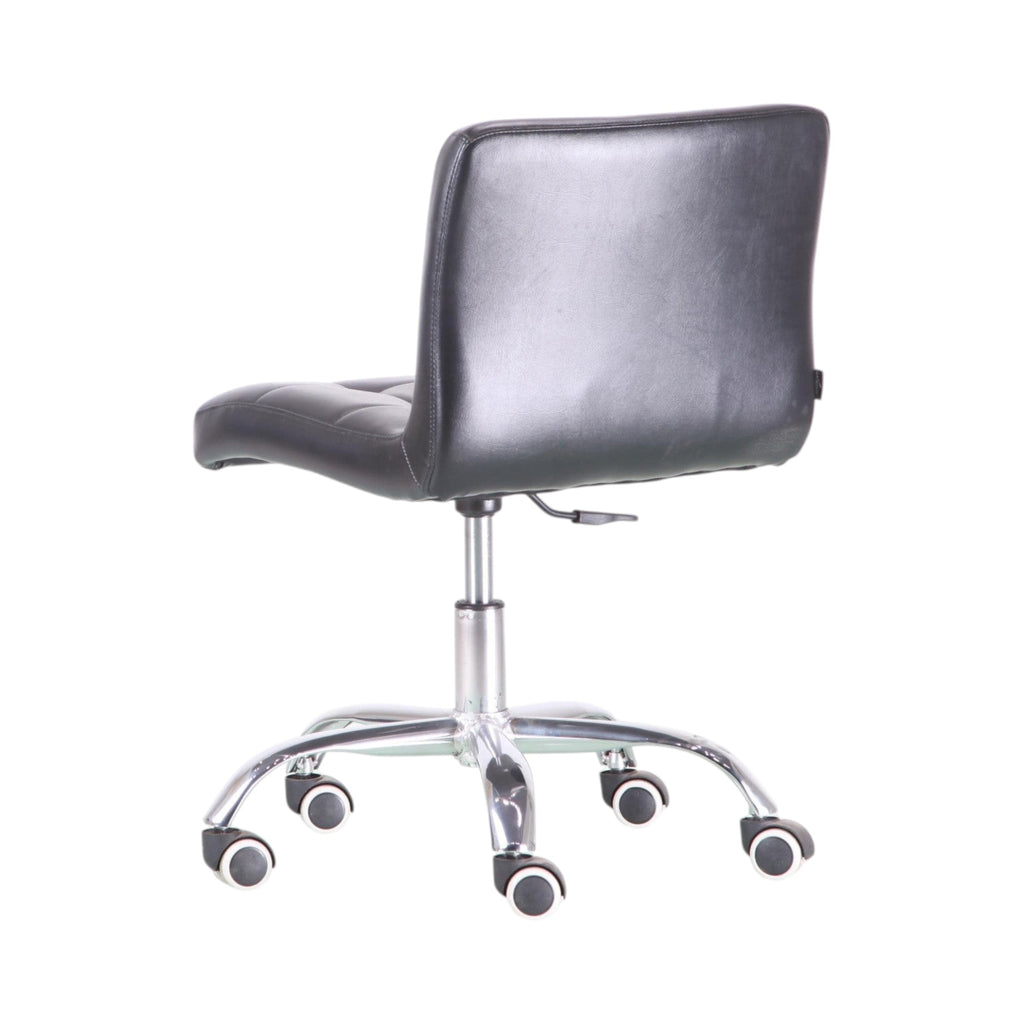 Xiaoyaozuo office chair: modern black faux leather tufted desk chair with chrome base and wheels.