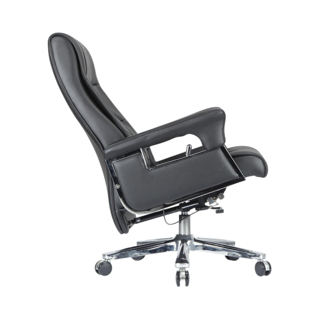 Xiaoyaozuo office chair black faux leather executive chair with chrome base and casters