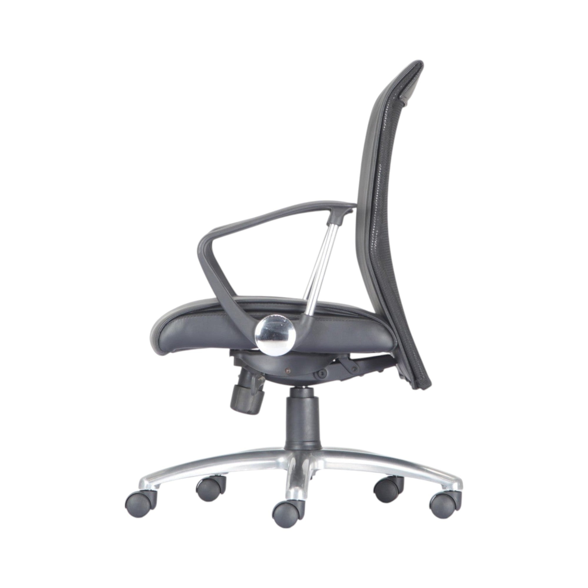 Xiaoyaozuo office chair black faux leather executive chair with mesh back, padded armrests, and chrome base.