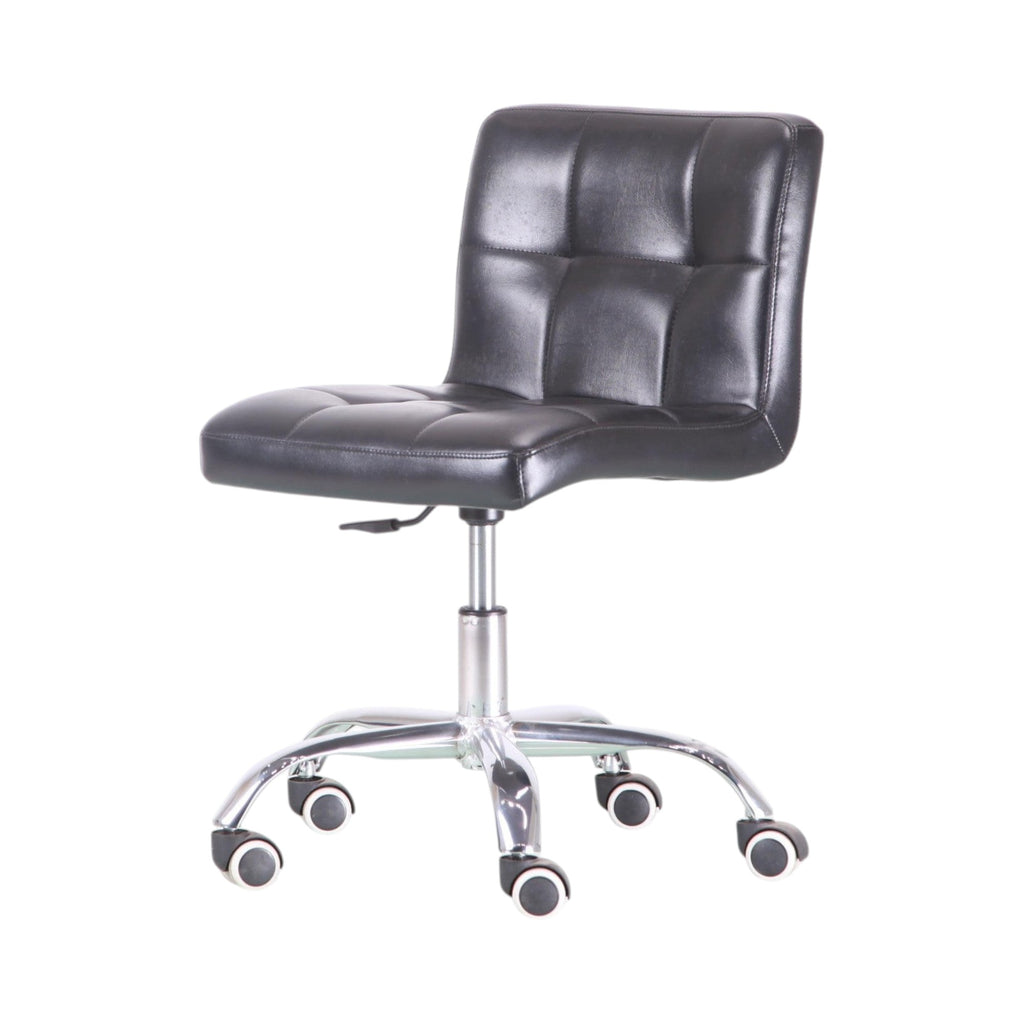Xiaoyaozuo office chair, modern black faux leather tufted desk chair with chrome base and wheels.