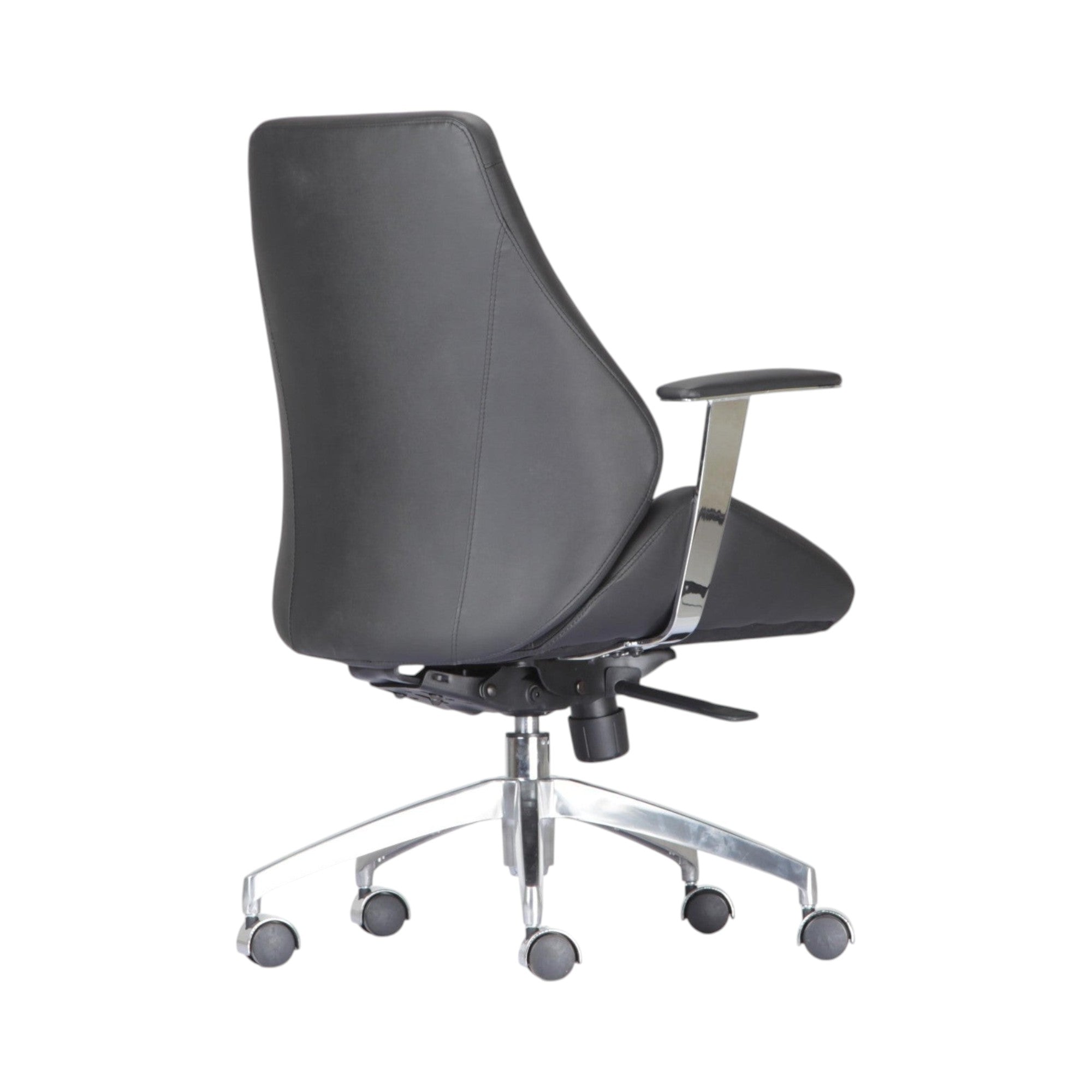Xiaoyaozuo office chair black leather executive ergonomic office chair with polished chrome accents and rolling base.
