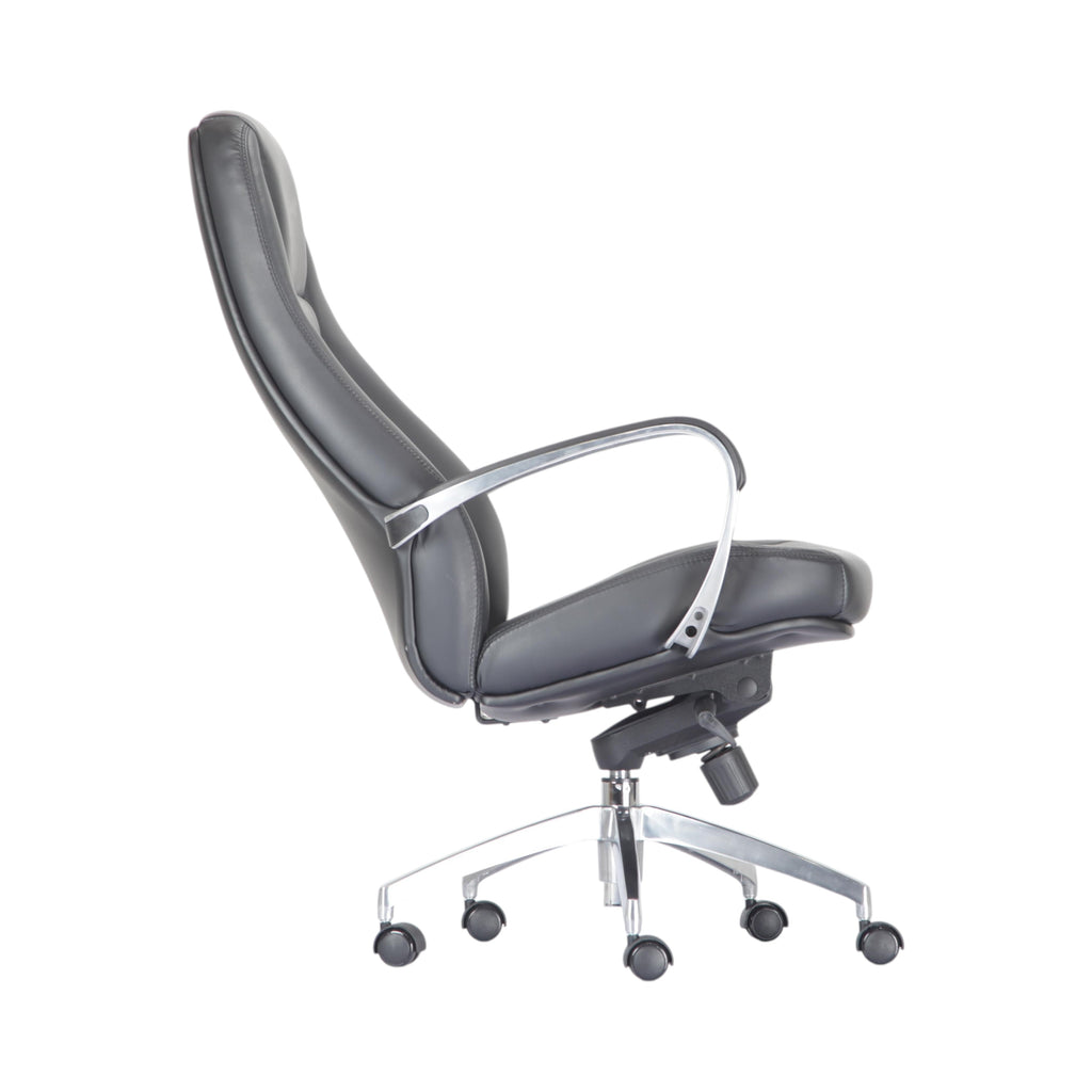 Xiaoyaozuo office chair black leather executive high back chair with diamond stitching and chrome armrests