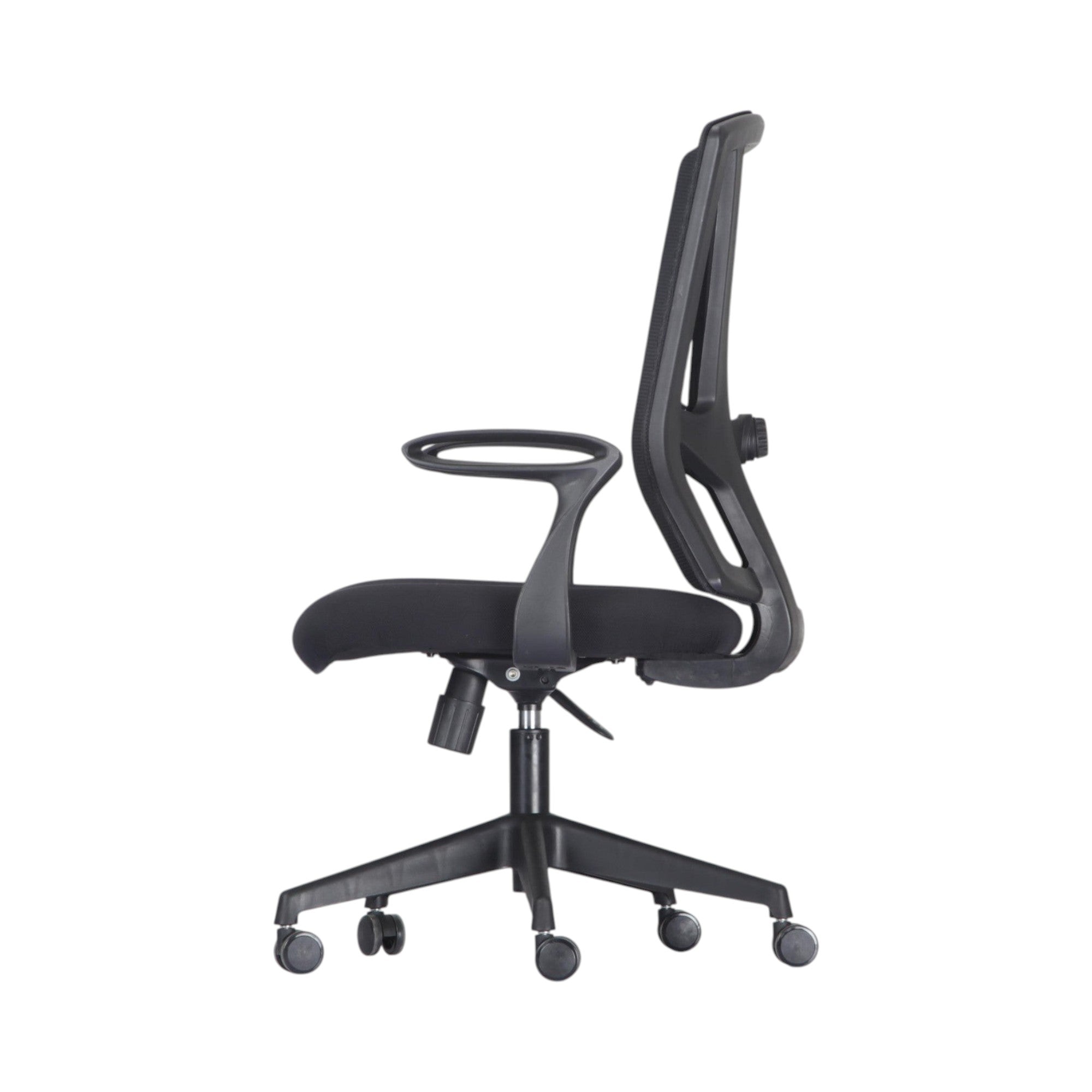 Xiaoyaozuo office chair black ergonomic mesh back chair with padded seat and adjustable armrests on wheels.