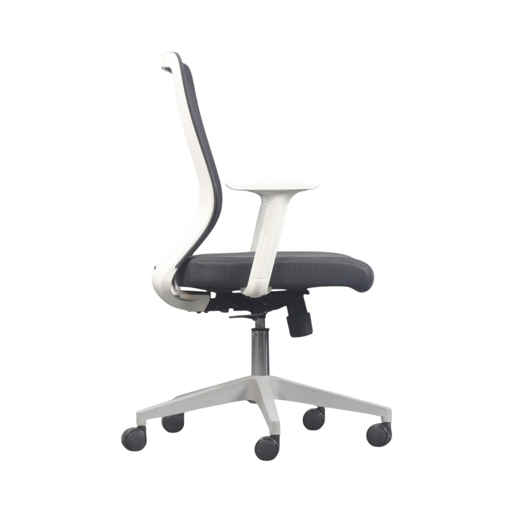 Xiaoyaozuo office chair: Black mesh ergonomic office chair with white frame and padded seat, adjustable height, on casters.