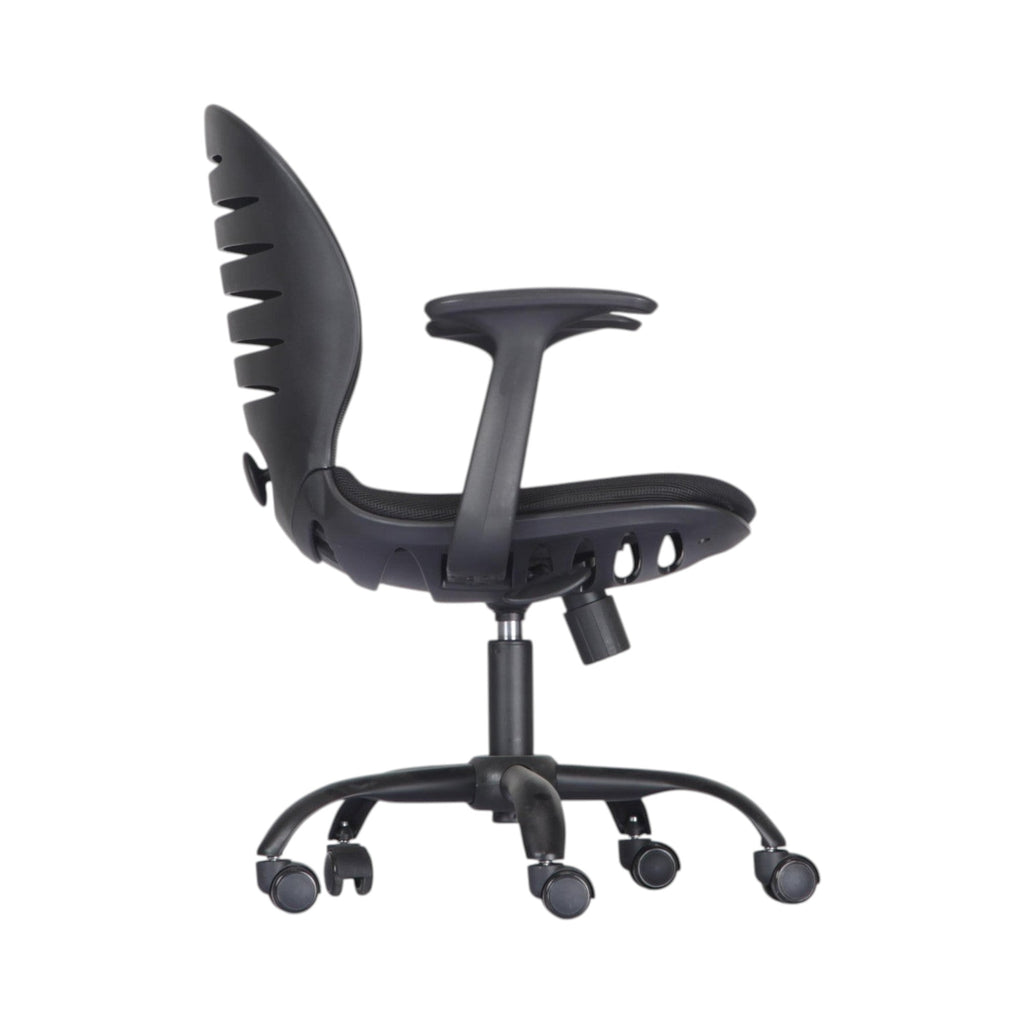 Xiaoyaozuo office chair black ergonomic mesh back office chair with adjustable armrests and casters.