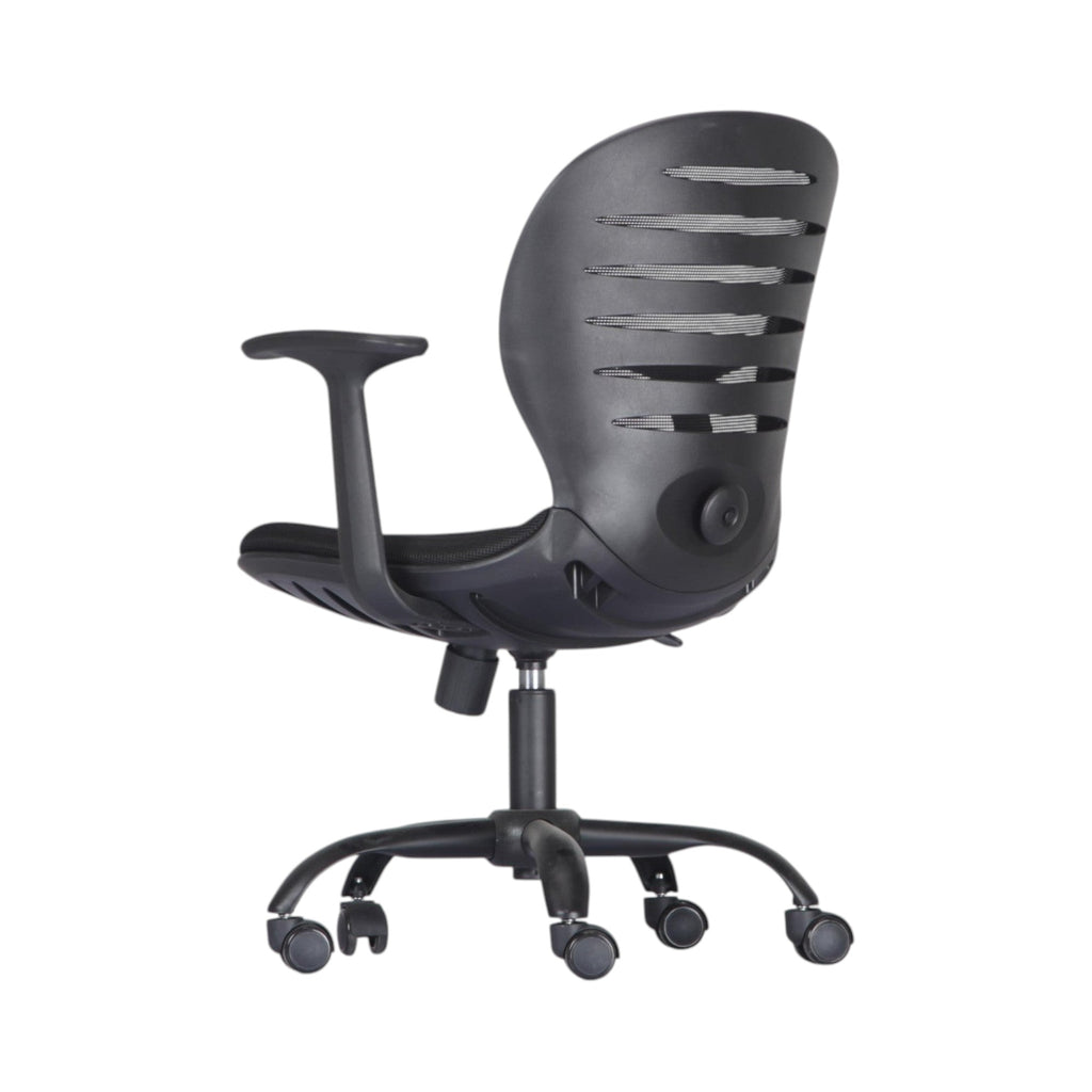 Xiaoyaozuo office chair black ergonomic mesh back office chair with adjustable armrests and casters.