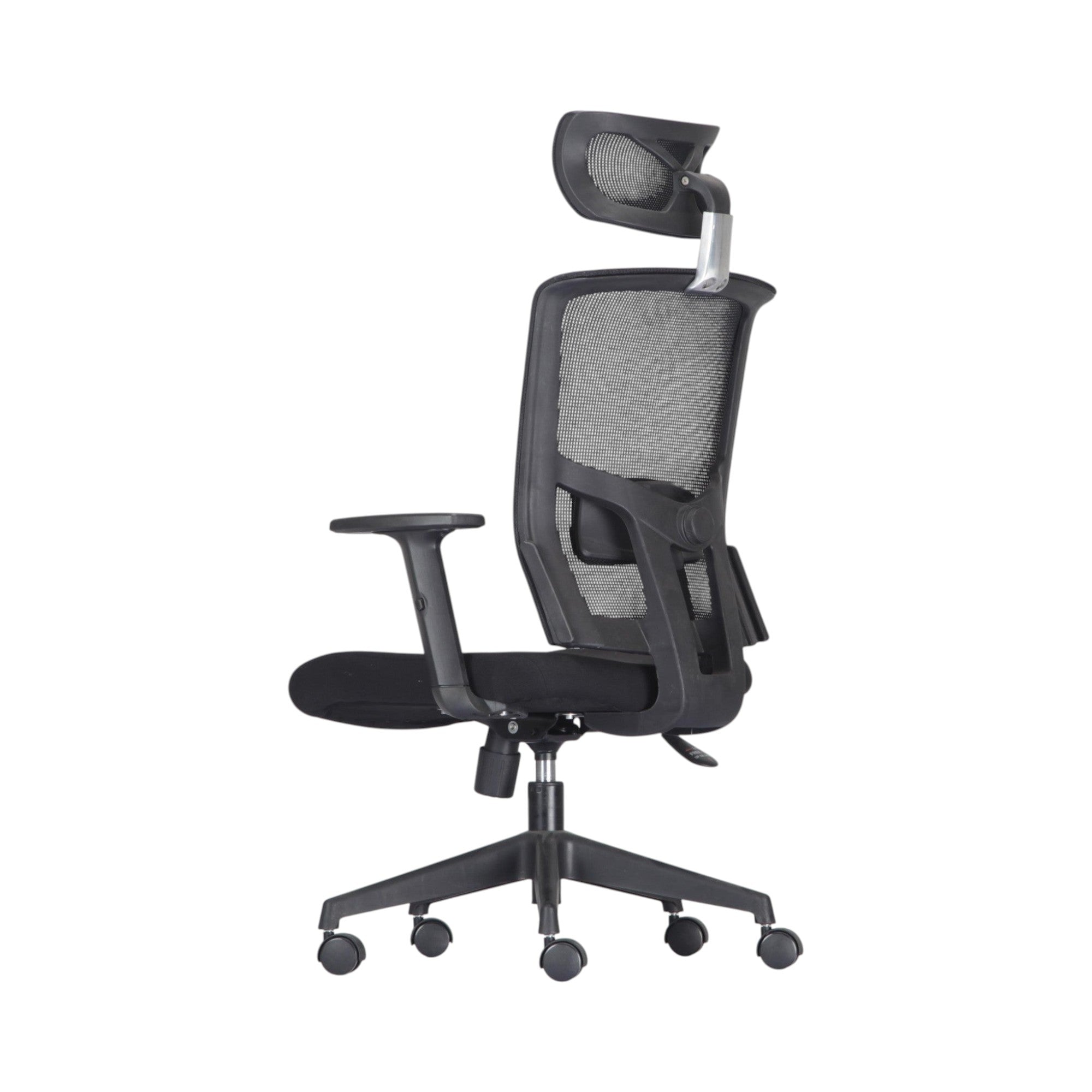 Xiaoyaozuo office chair black ergonomic mesh chair with adjustable headrest and padded seat on casters.
