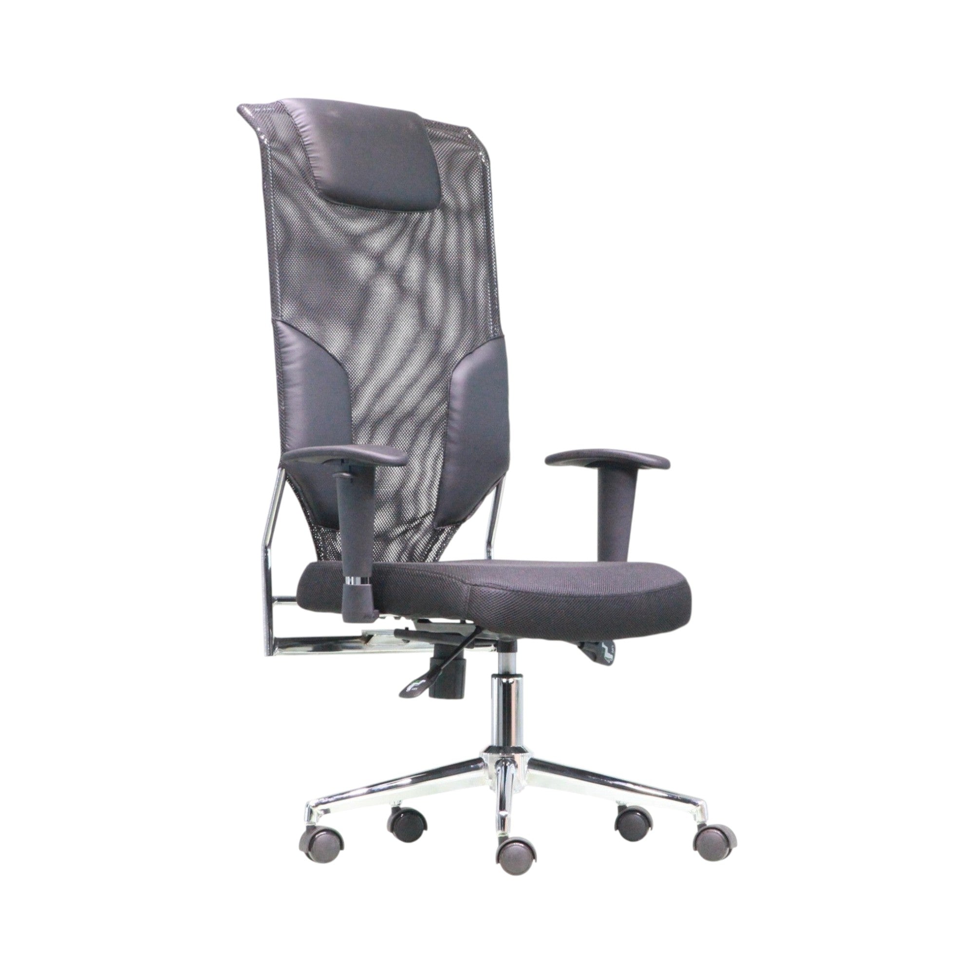 Xiaoyaozuo office chair black ergonomic mesh high back chair with adjustable lumbar support and padded seat.