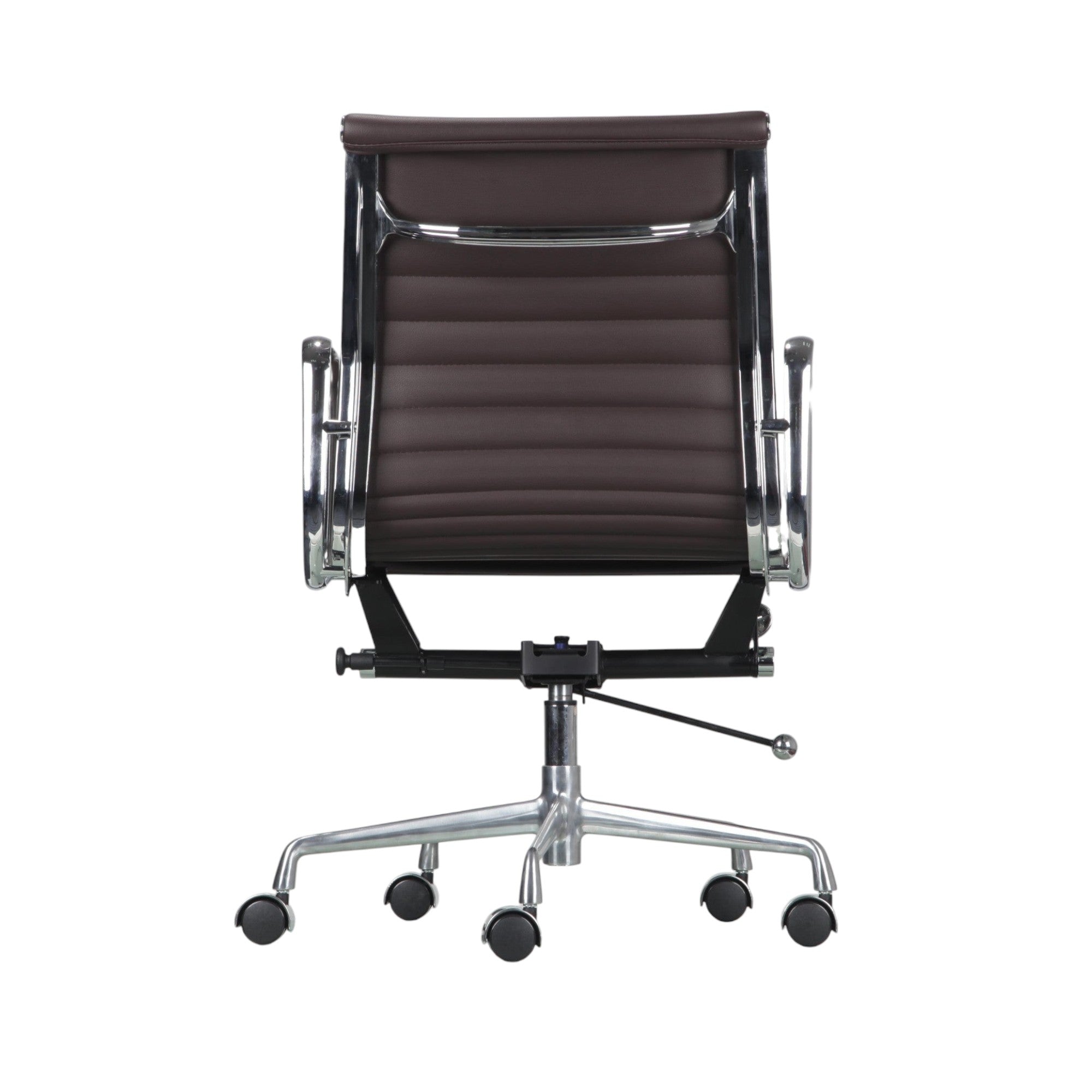 Xiaoyaozuo office chair executive chair in brown faux leather with chrome accents and horizontal stitching. Ergonomic design with armrests and casters.