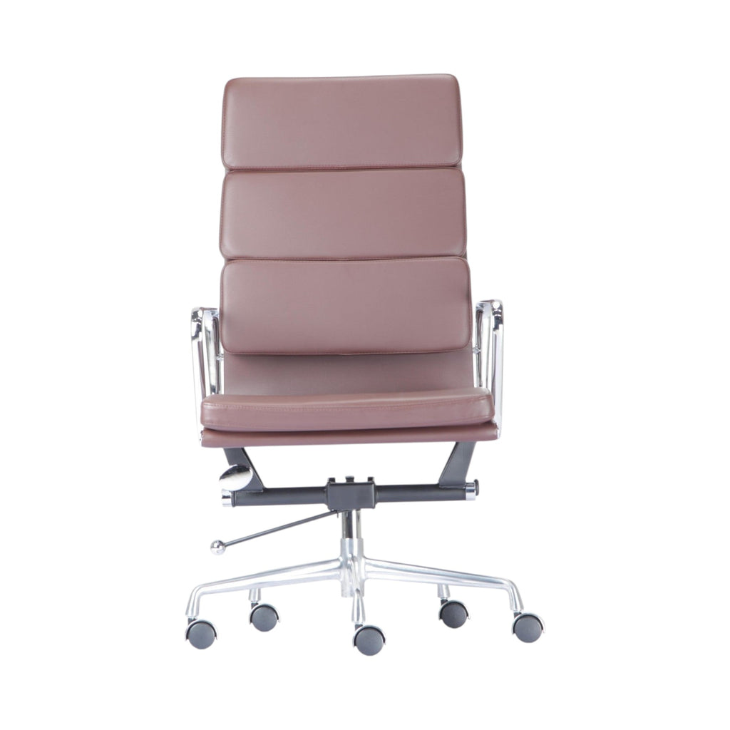 Xiaoyaozuo office chair: Executive high back office chair in brown faux leather with polished chrome frame and five-star base.