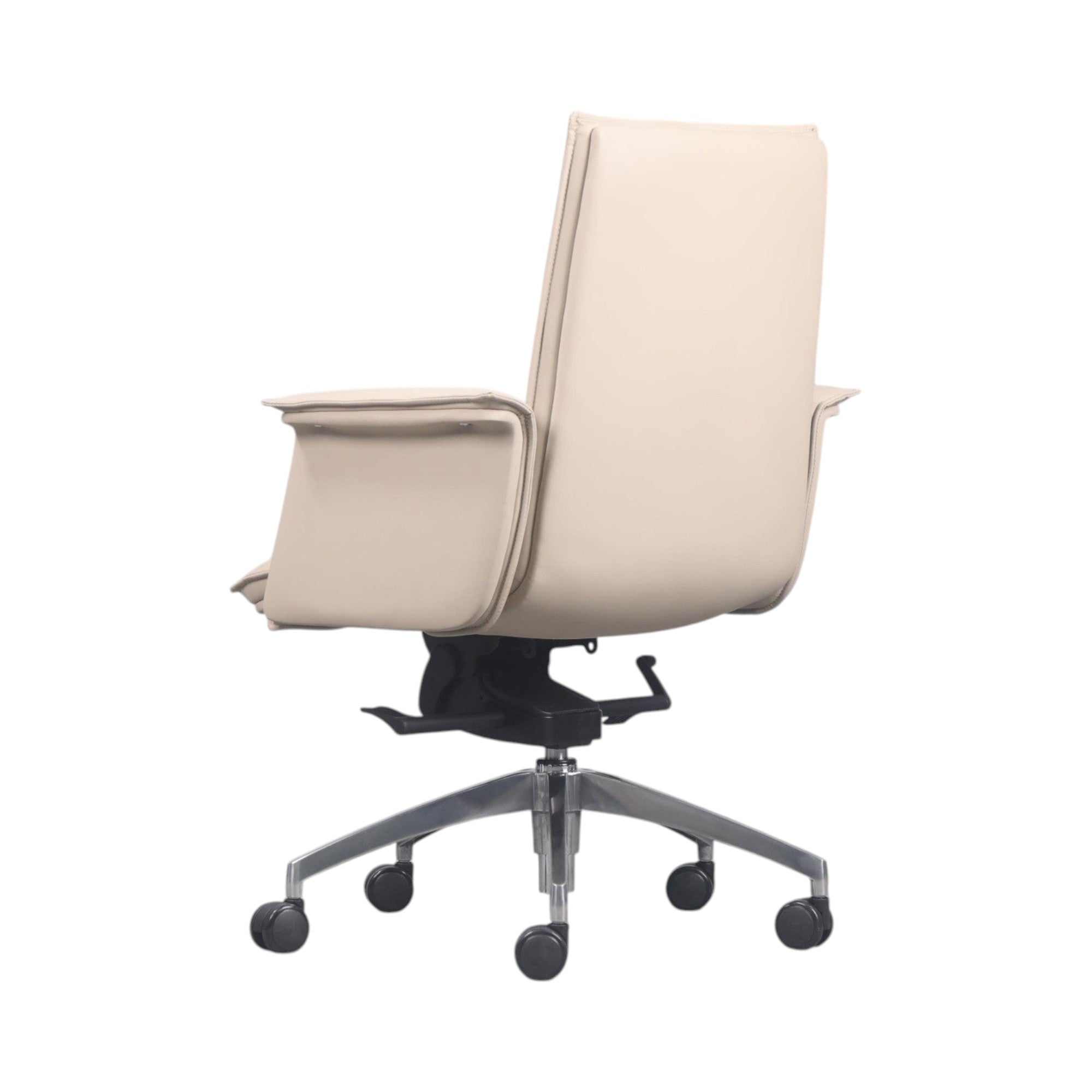 Xiaoyaozuo office chair cream faux leather executive chair with ergonomic cushioning and armrests on casters.
