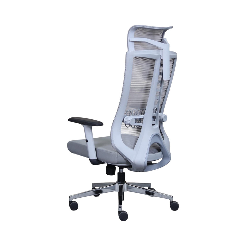 Xiaoyaozuo office chair grey ergonomic mesh office chair with adjustable headrest and padded seat, on chrome base with casters.