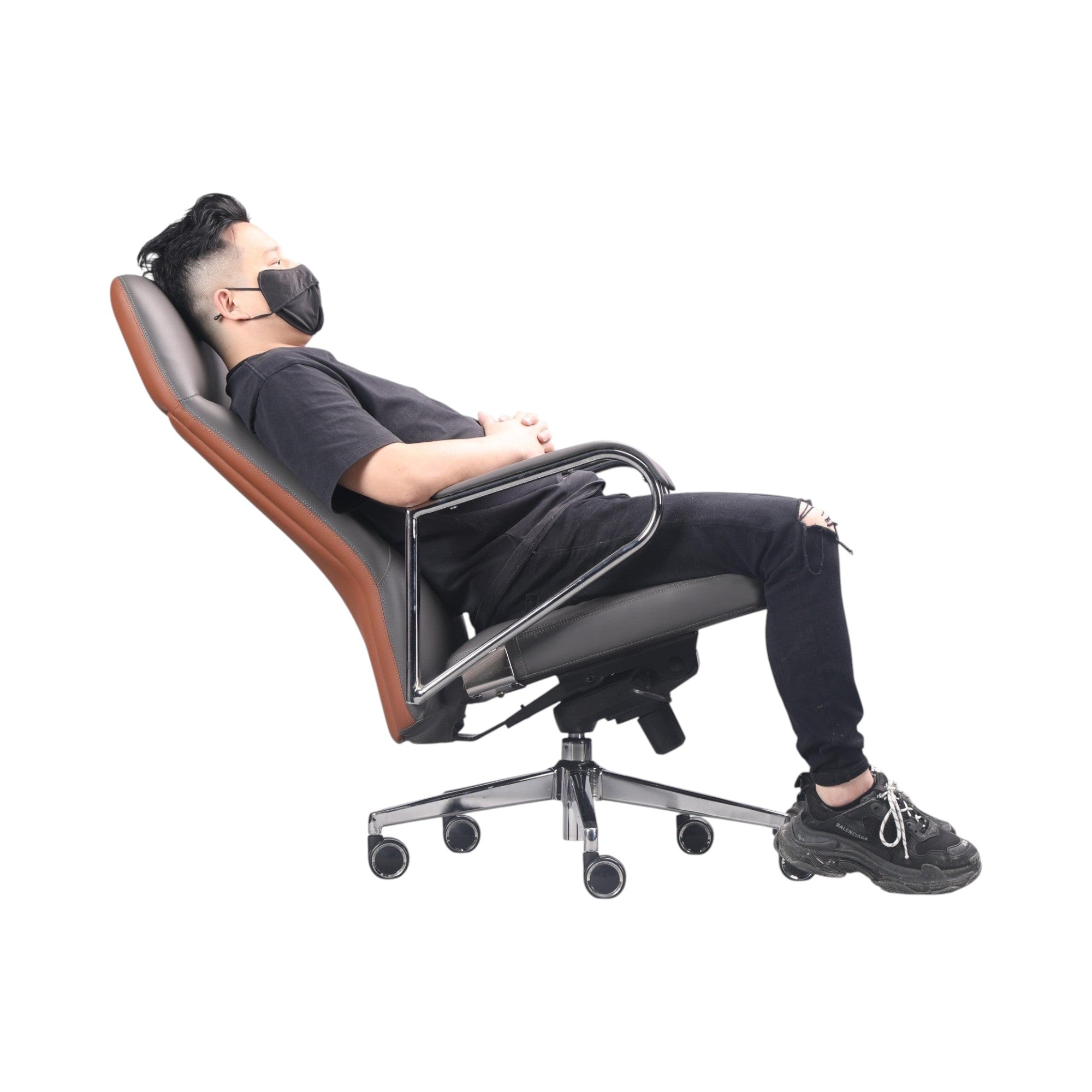 Xiaoyaozuo office chair executive high back chair in grey faux leather with brown accents, 360 swivel and casters.