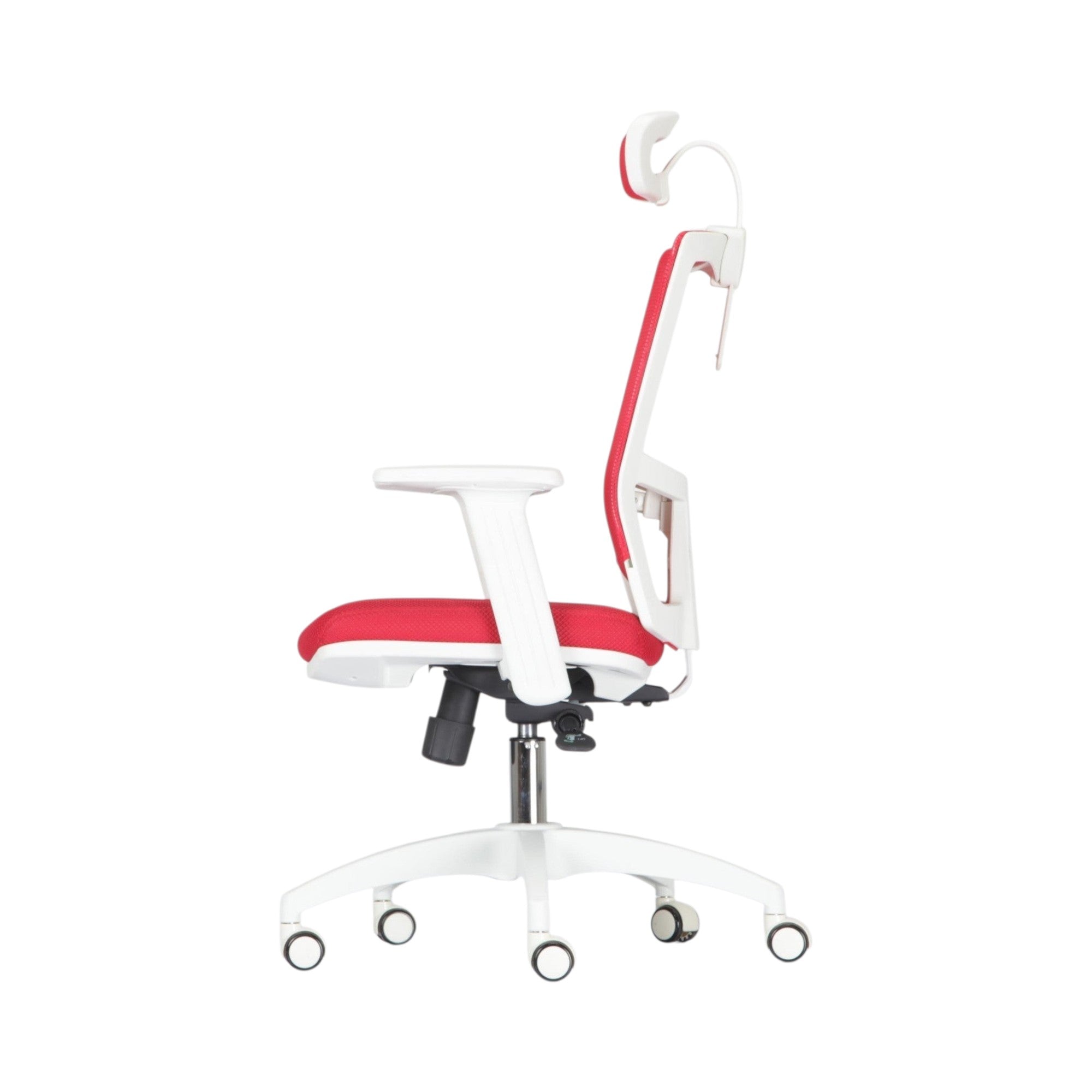 Xiaoyaozuo office chair: Ergonomic mesh office chair in red and white with adjustable headrest and armrests.