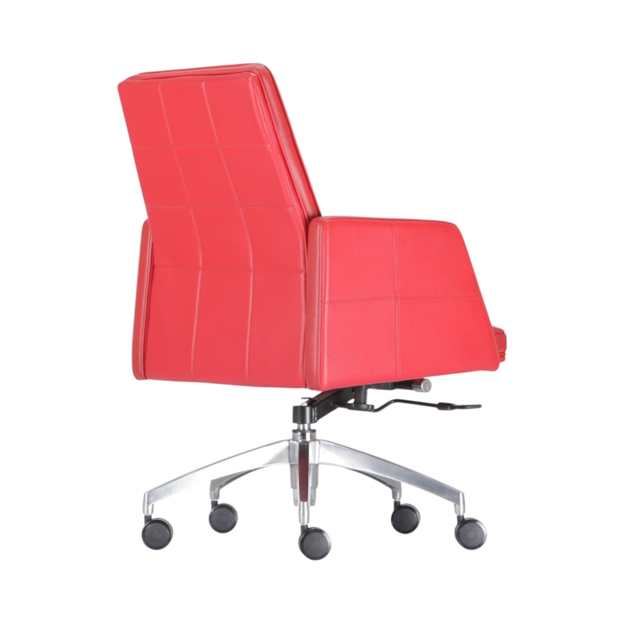 Xiaoyaozuo office chair red tufted executive chair with plush cushioning and silver casters