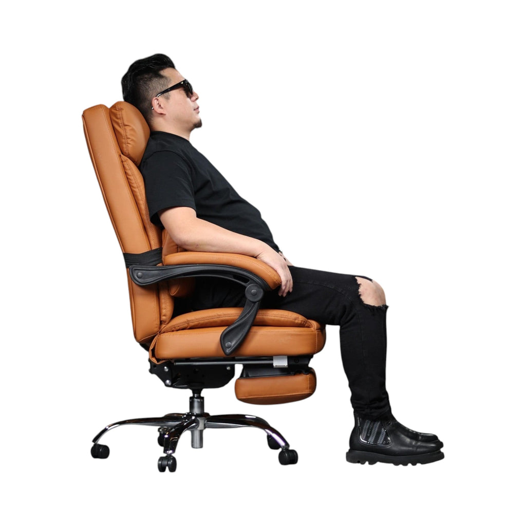 Xiaoyaozuo office chair executive ergonomic tan faux leather chair with retractable footrest and headrest, man reclining.