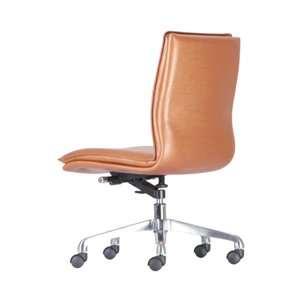 Xiaoyaozuo office chair executive tan faux leather ergonomic office chair with polished chrome base and casters.