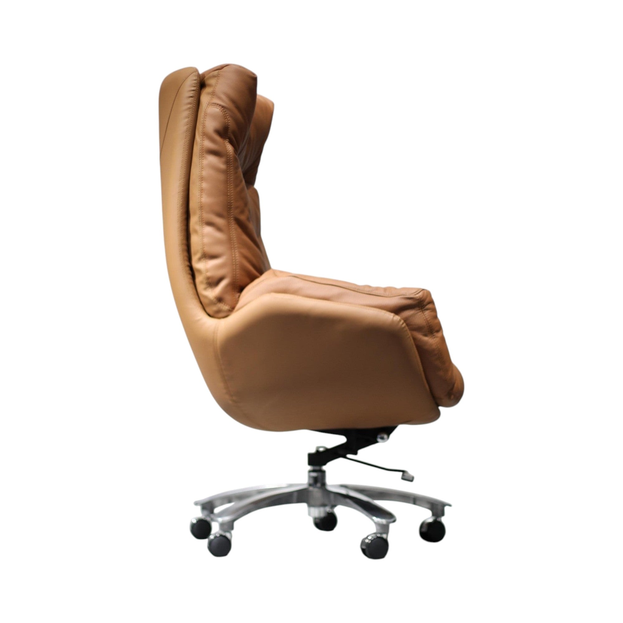 Xiaoyaozuo office chair executive high back tan leather office chair with plush cushioning and polished metal base.