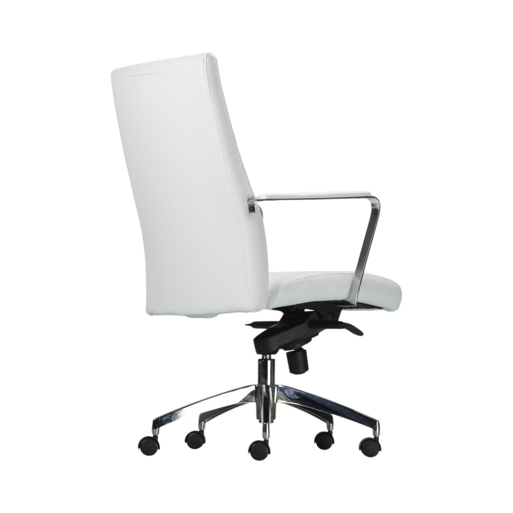 Xiaoyaozuo office chair white faux leather executive chair with chrome armrests and five-wheel base