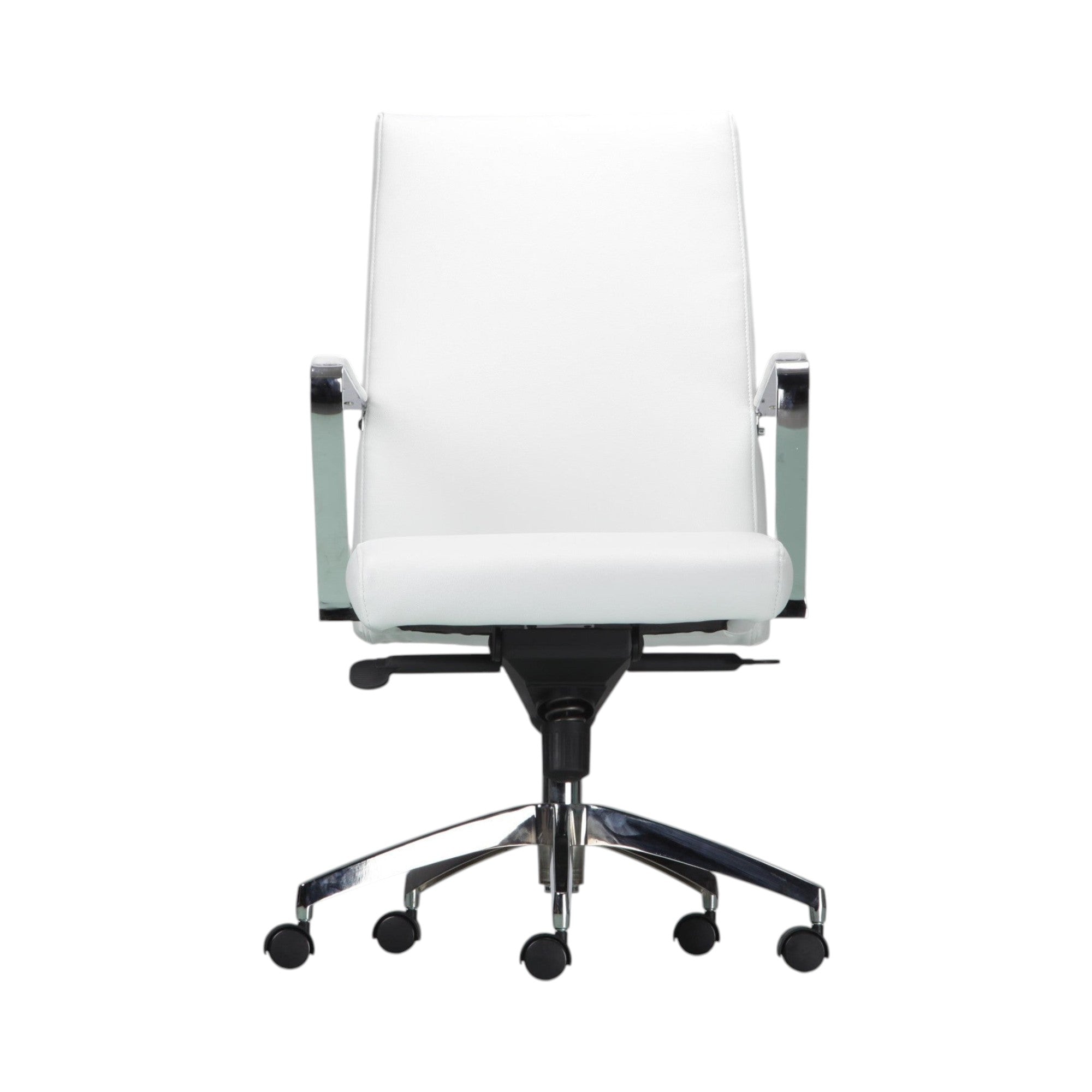 Xiaoyaozuo office chair white faux leather executive chair with chrome armrests and five-wheel base.