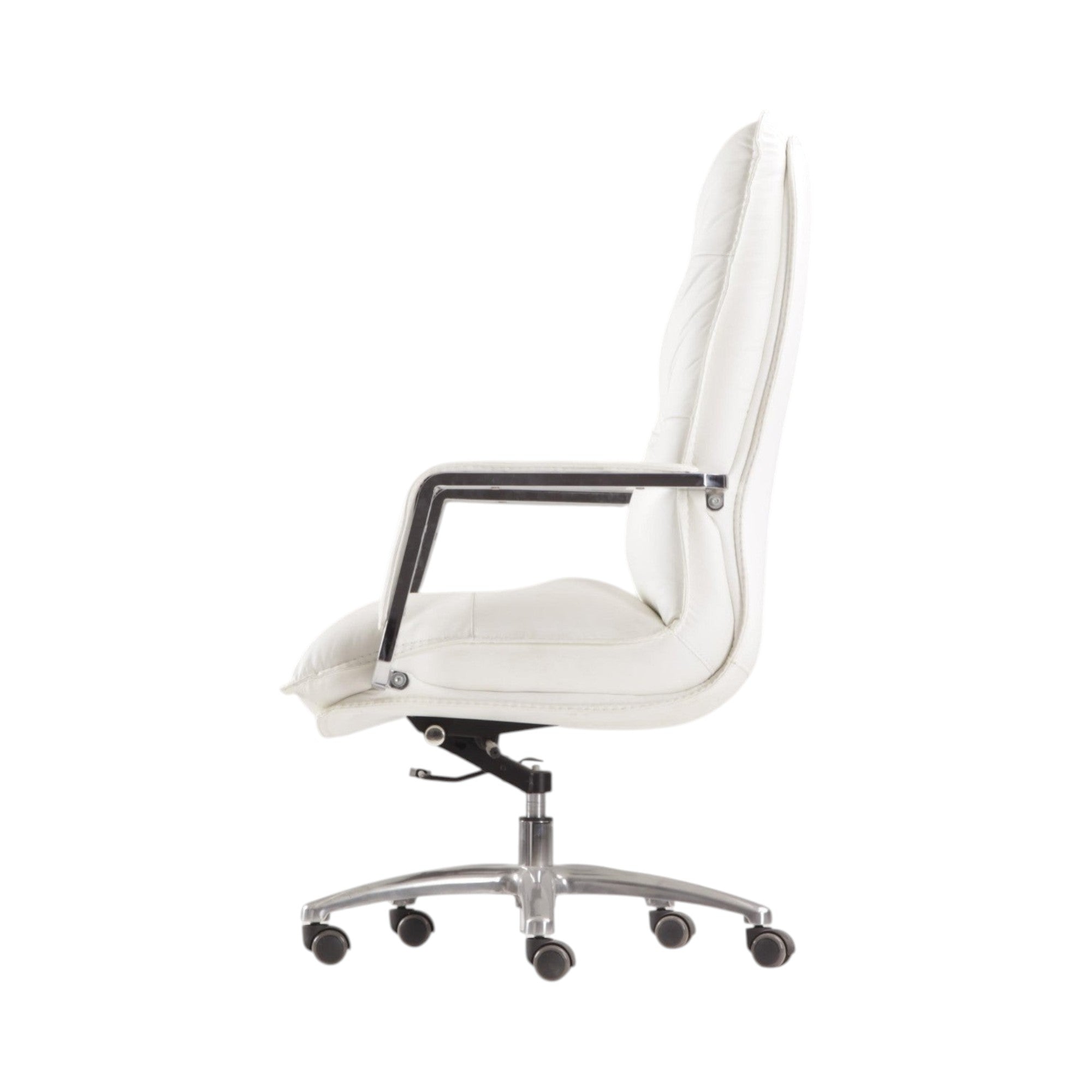 Xiaoyaozuo office chair executive high back chair in white faux leather with chrome accents and aluminum base.