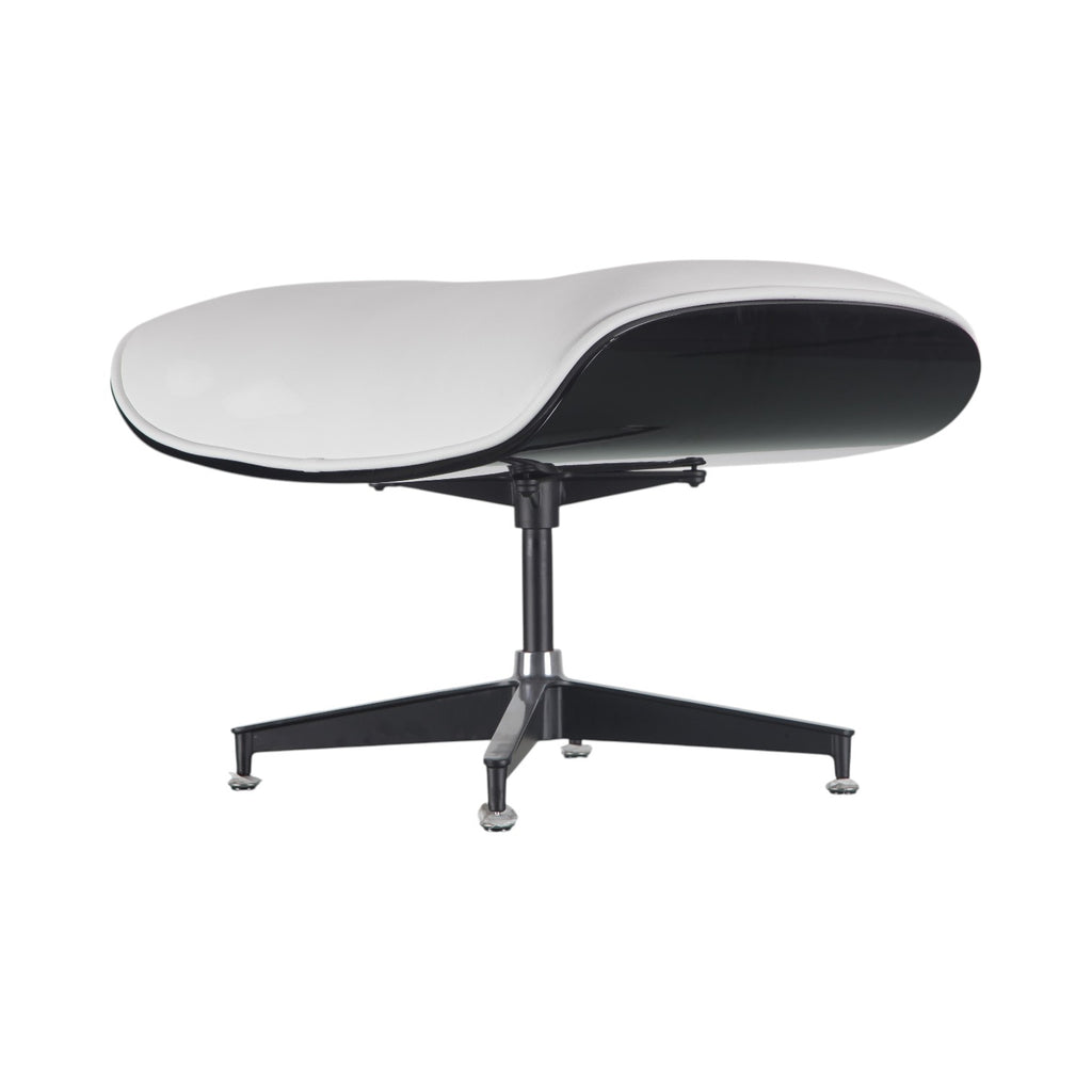 Xiaoyaozuo office chair white leather ottoman with black base and adjustable feet, modern executive lounge furniture.